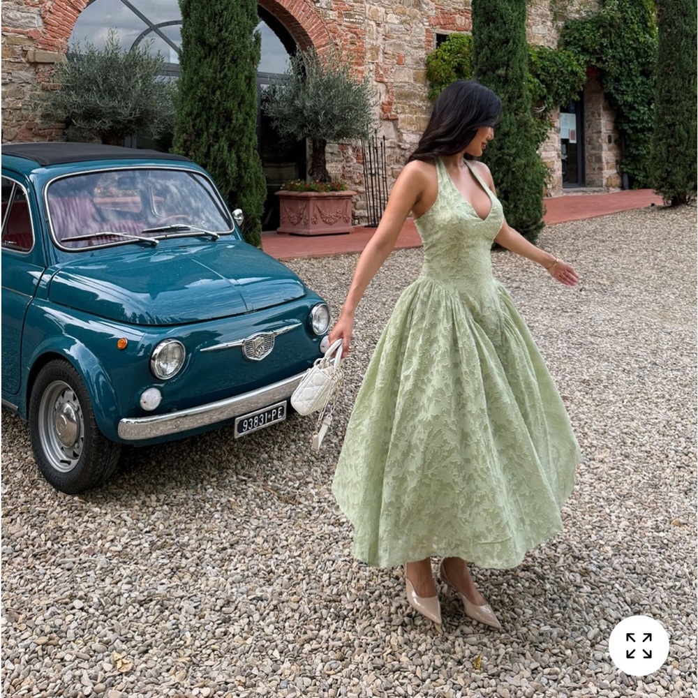 Elegant Lace Fit-and-Flare Midi Dress in Sage Green